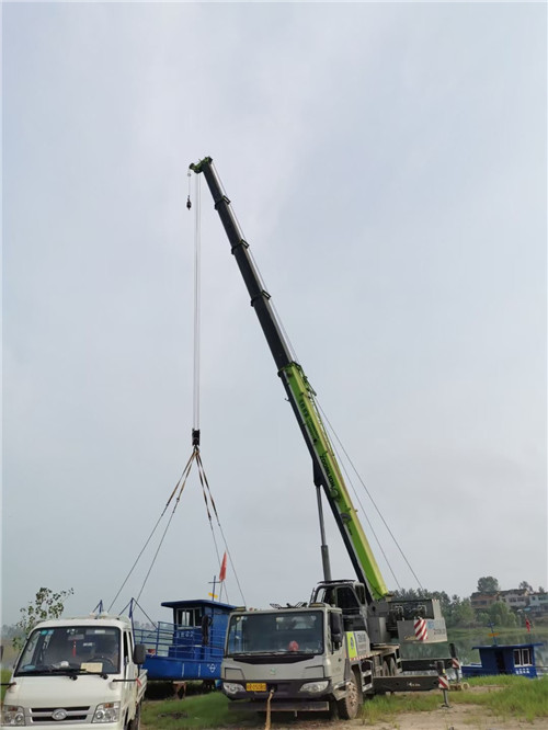 平定县桥梁建设吊装案例